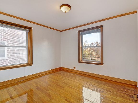 4th image of 720 W 173rd St APT 31