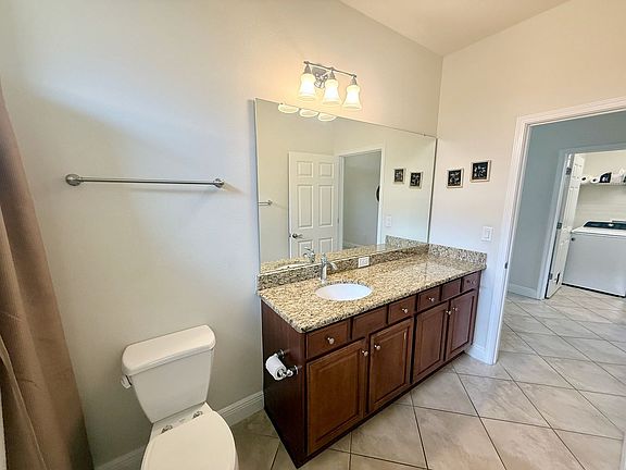 5th image of 344 Laurel Falls Dr