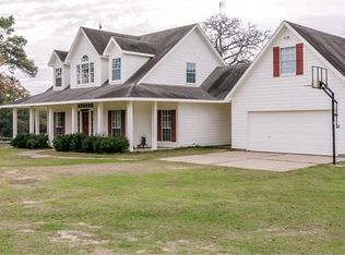 5369 Stokes Rd, Bellville, TX 77418