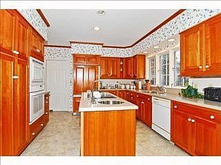 4th image of 500 Pine Dr