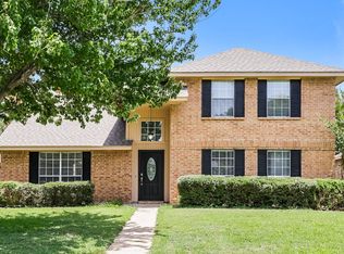 1402 Samuel St, Cedar Hill, TX 75104