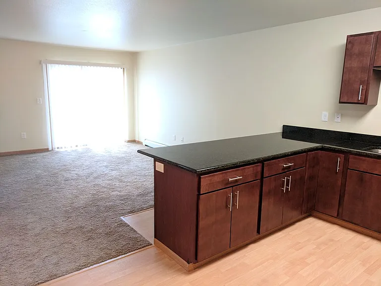 West Lake III Apartments — Photo 50