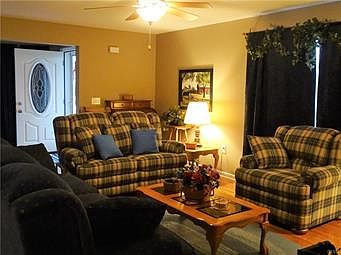 5th image of 632 Whitemarsh Dr