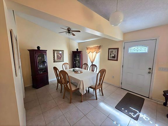 2nd image of 907 STOCKPORT DRIVE