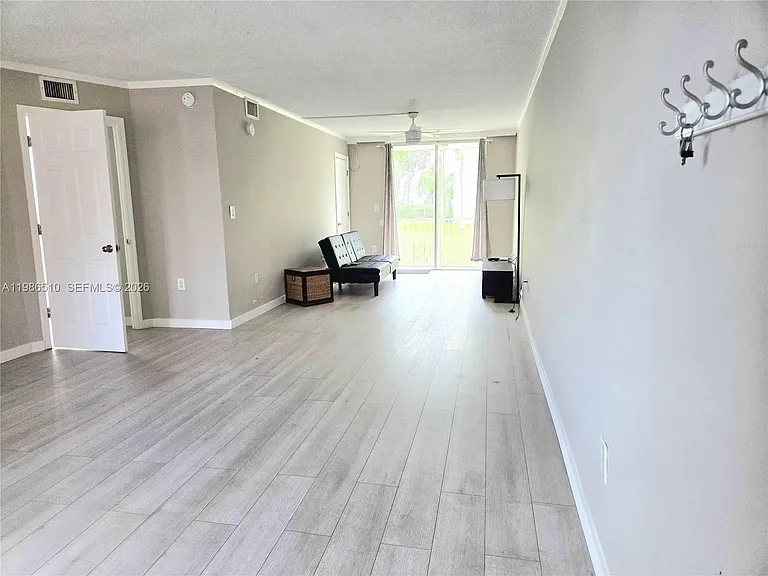 1700 NE 191st St #100 — Photo 6
