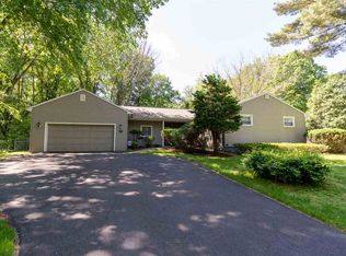 39 Murray Ave, Delmar, NY 12054