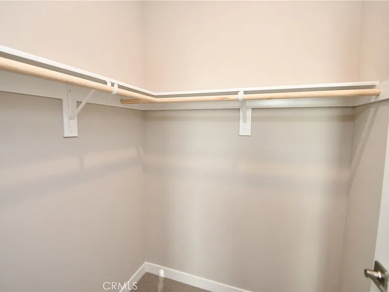 1487 Skyline Ln — Photo 26