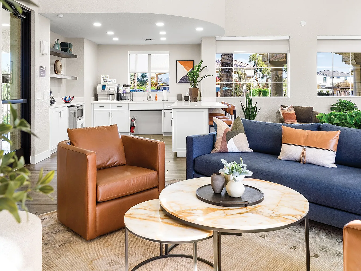 Sonterra Apartments at Paradise Valley — Photo 3