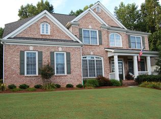 3257 Copper Creek Ln, Buford, GA 30519