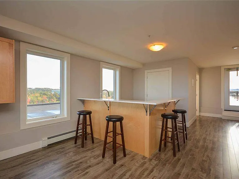245 Innovation Dr — Photo 6