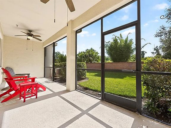 5th image of 644 Terrace Spring Dr