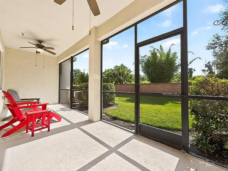 644 Terrace Spring Dr — Photo 5