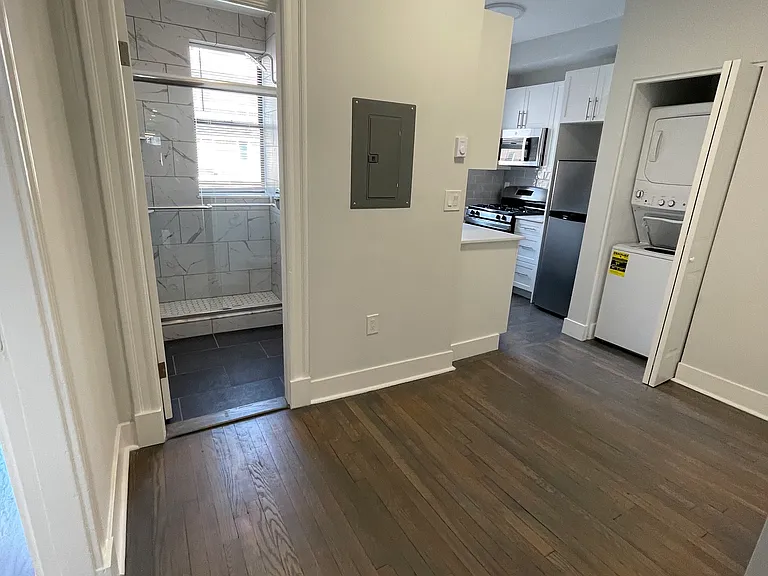 83 Park Dr #2 — Photo 2