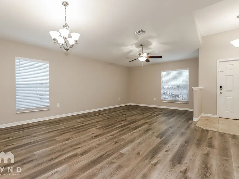 10313 Summer Azure Dr — Photo 7