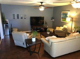 6928 Woodlake Dr, Oklahoma City, OK 73132