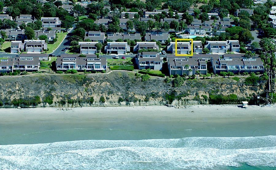 Ocean View Townhome-SPOTLESS