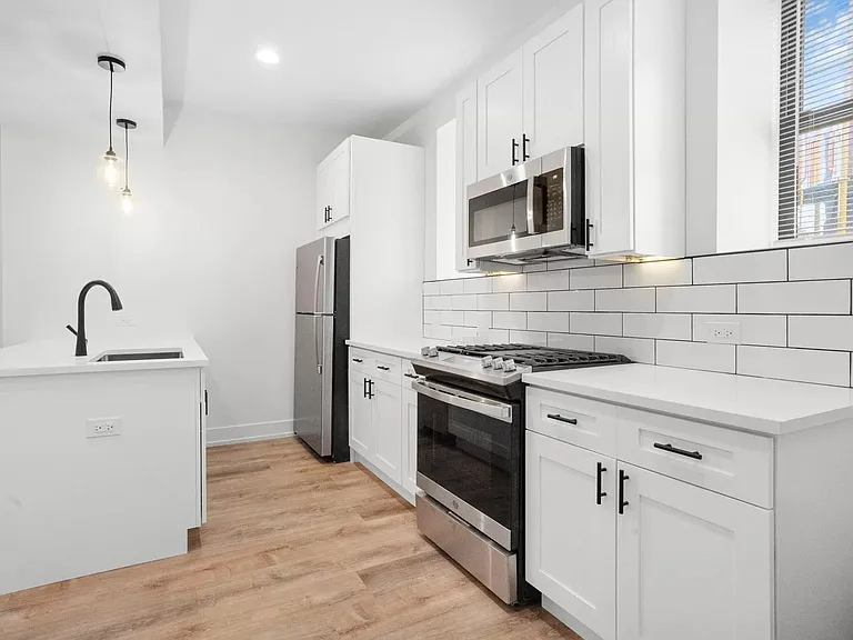 2219 N Hamilton Ave #6 — Photo 9