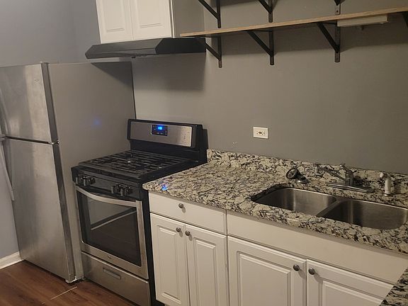 2nd image of 5617 S Michigan Ave #1
