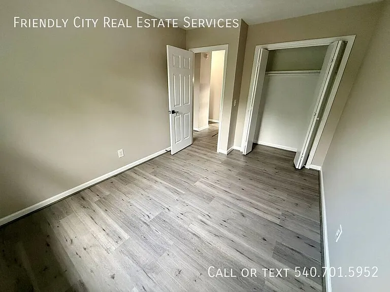811 Vine St — Photo 14