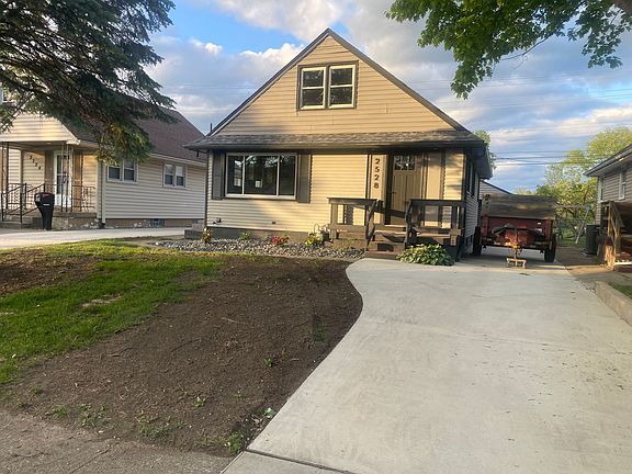 2nd image of 2528 Acorn Dr
