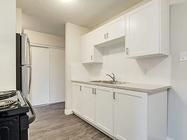 6217 48a Ave — Photo 5