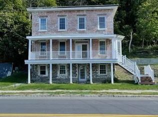 9 S Main St #3, Castleton On Hudson, NY 12033