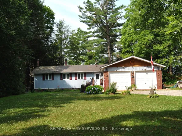 1102 Lakeshore Dr S, Bracebridge, ON P1L 1X3