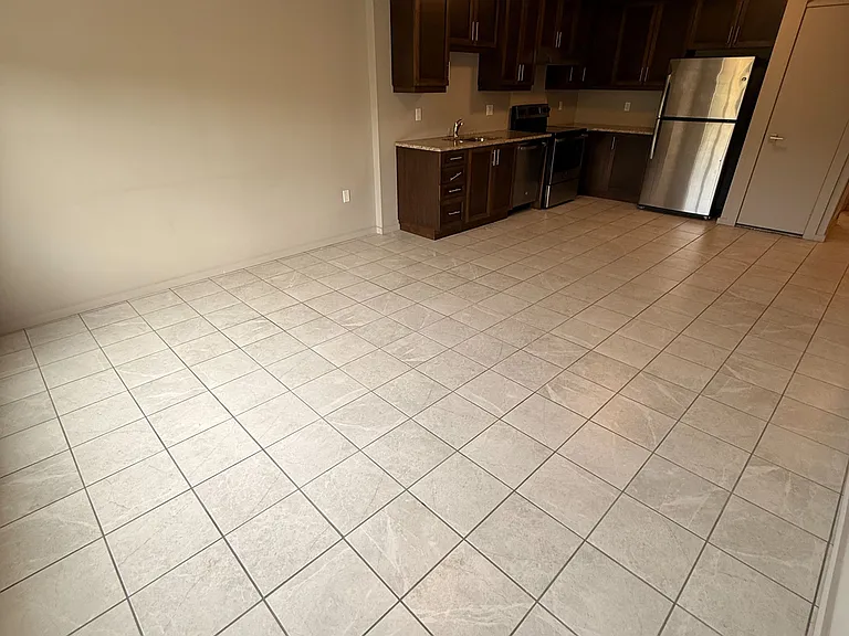 1518 Pelham St #302 — Photo 23