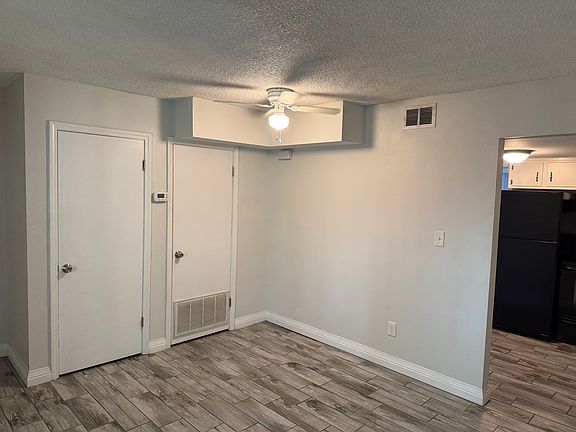 3rd image of 8024 Stark Ave Unit B