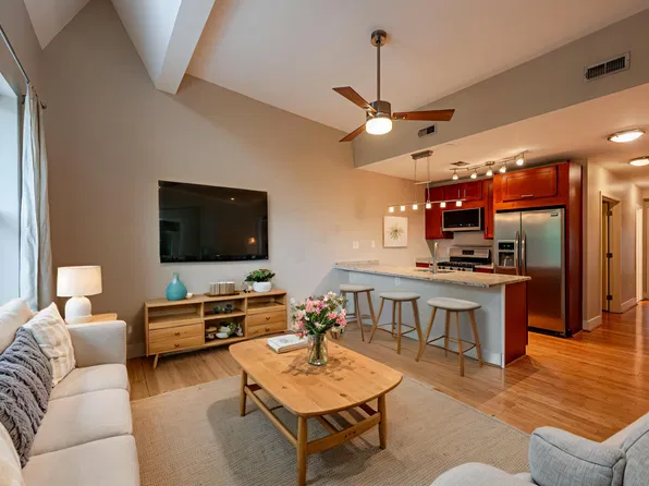 223 18th St SE APT 3, Washington, DC 20003