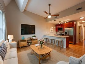 223 18th St SE, Washington, DC