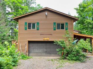 8846 Johnson Point Ln, Land O Lakes, WI 54540