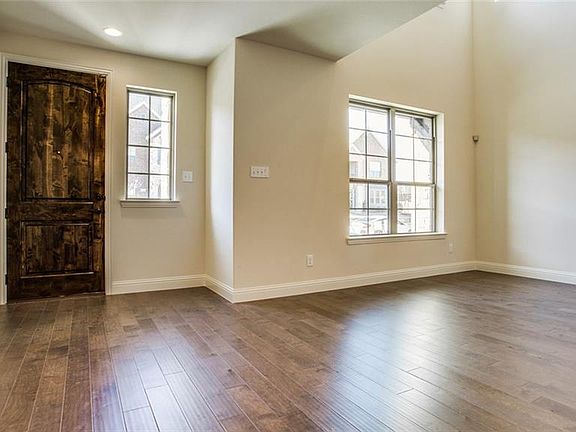 4th image of 6290 Davison Way