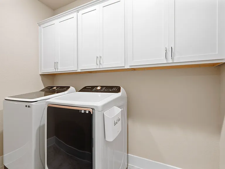 15701 Oglethorpe Dr #100 — Photo 3