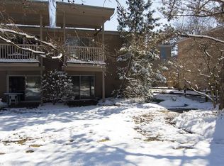 6720 Chaffee Ct APT R-1, Brecksville, OH 44141