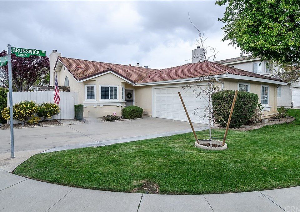 1st image of 2541 S Brunswick Dr