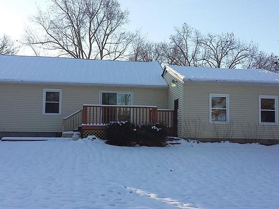 3rd image of 2075 Thornhill Dr