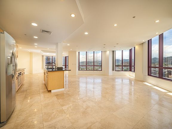 5th image of 725 Kapiolani Blvd APT 3504