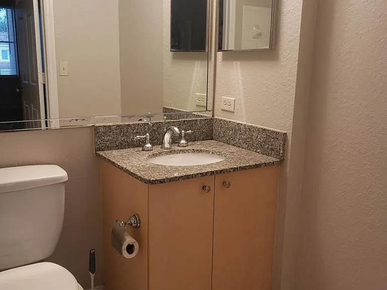 2574 Centergate Dr #201 — Photo 7