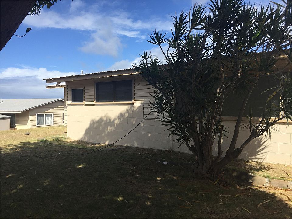 2nd image of 204 Ohaa St