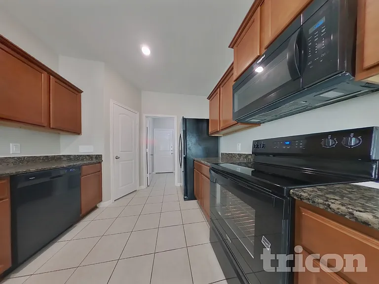 916 American Monarch Dr — Photo 6