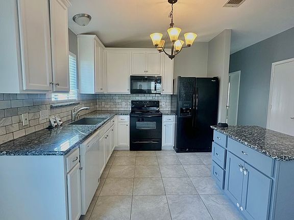 5th image of 114 Holland St