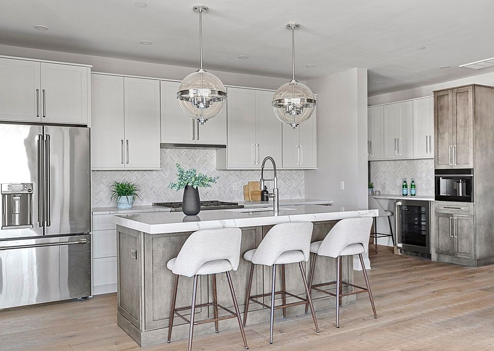 1st image of 44 Ellery St #Penthouse 1