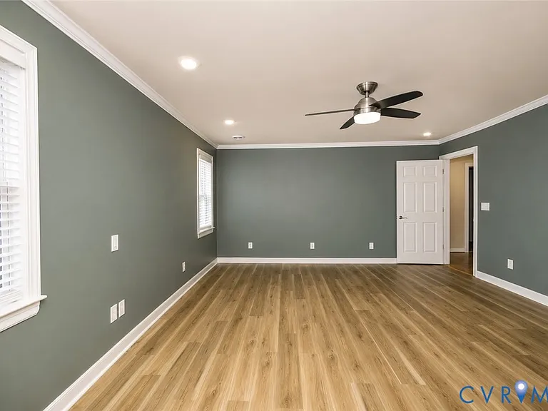 11320 Sadler Oaks Dr — Photo 42