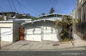 1st image of 818 Cypress Ave