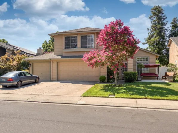 2406 Woodard Way, Riverbank, CA 95367