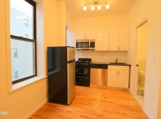 174 Delancey St APT 10F, New York, NY 10002