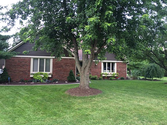 2nd image of 308 Tremont Ct