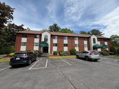 2200 Skyline Dr Unit 4, Lowell, MA, 01854