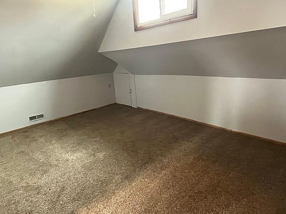 4th image of 411 W 6th St Unit A